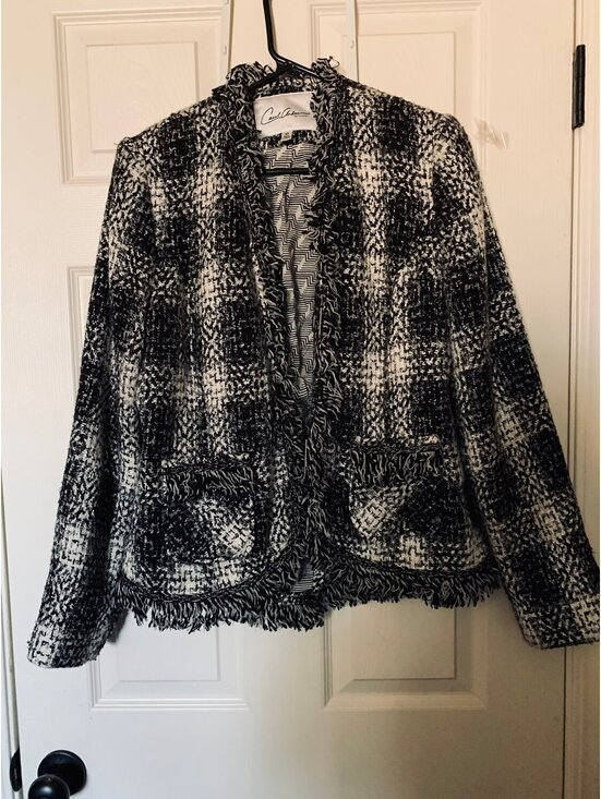 Carol Anderson Jackets & Blazers - Carol Anderson by Invitation Women’s Tweed Fringe Blazer Size 10 Black